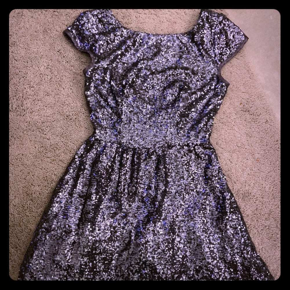 Beautiful Short Formal Silver Sequins